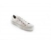 Chaussure converse all star basse blanche.