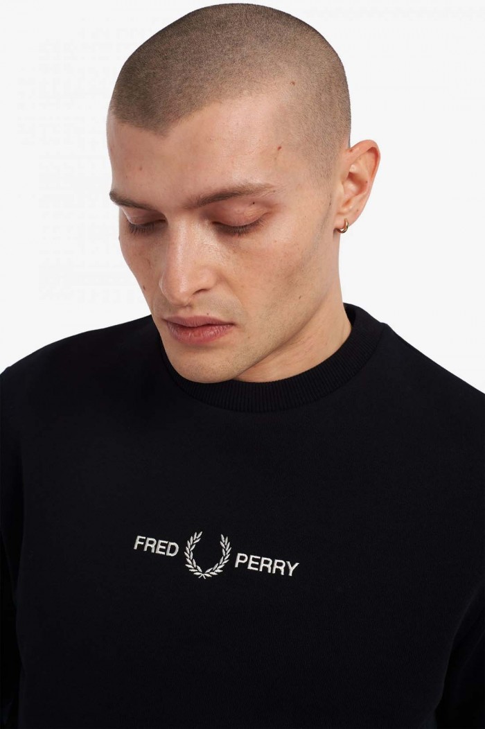Sweatshirt Fred Perry Brodé  M2644 102 Noir