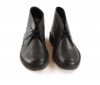 Chaussures Clarks originals Desert Boots en cuir noir pour homme.